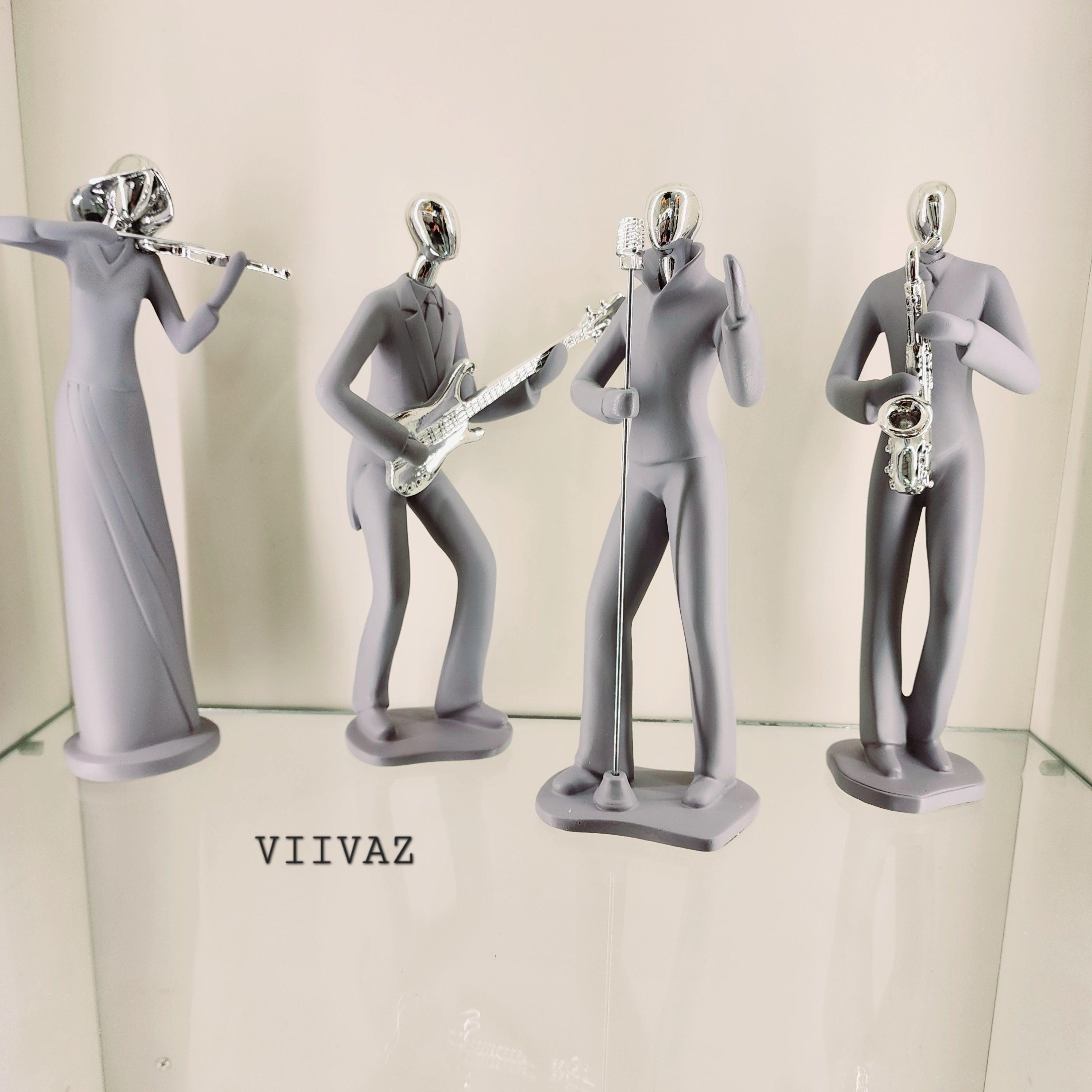 Musical Figurines - Musical Life