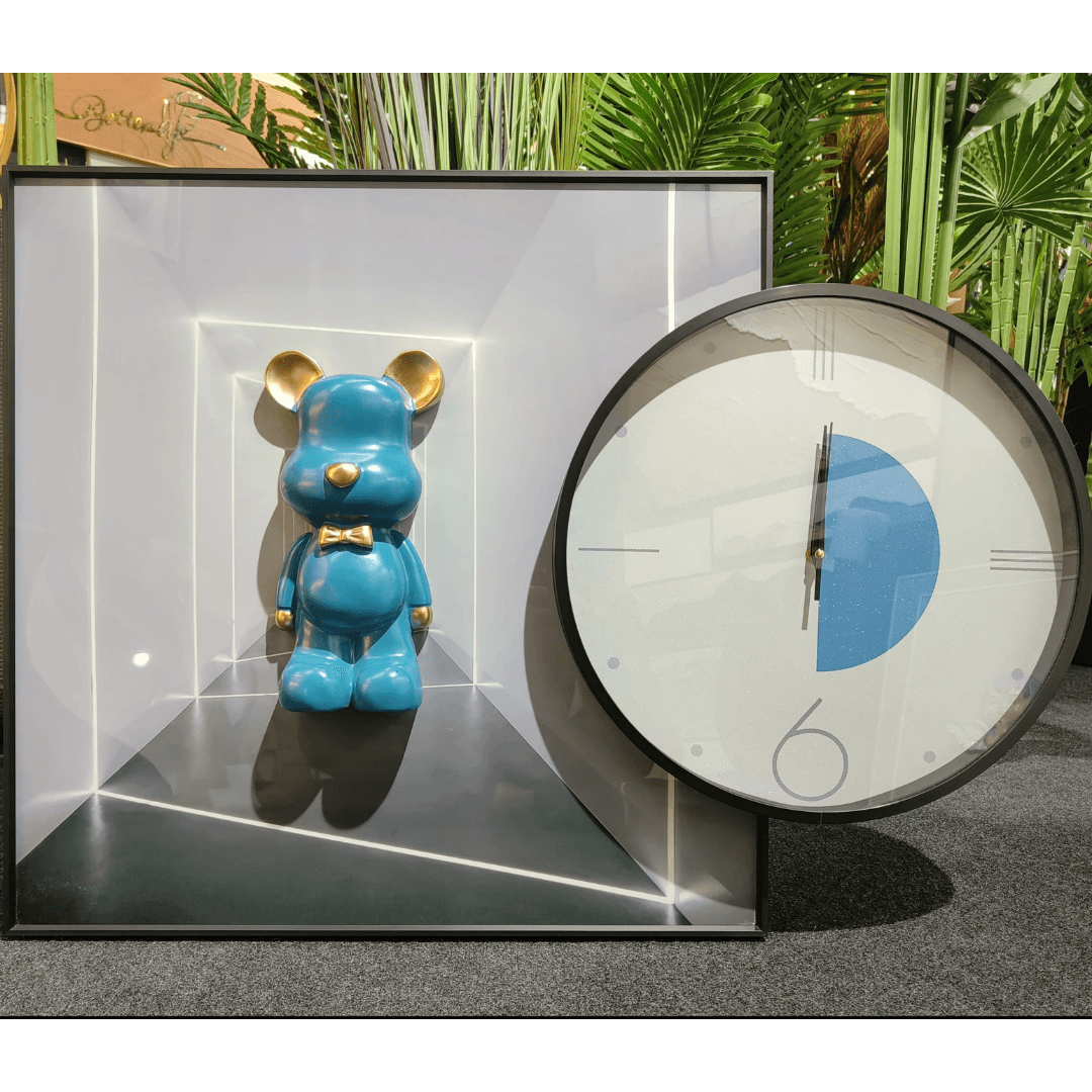 Fusion of Art & Clock Style 12