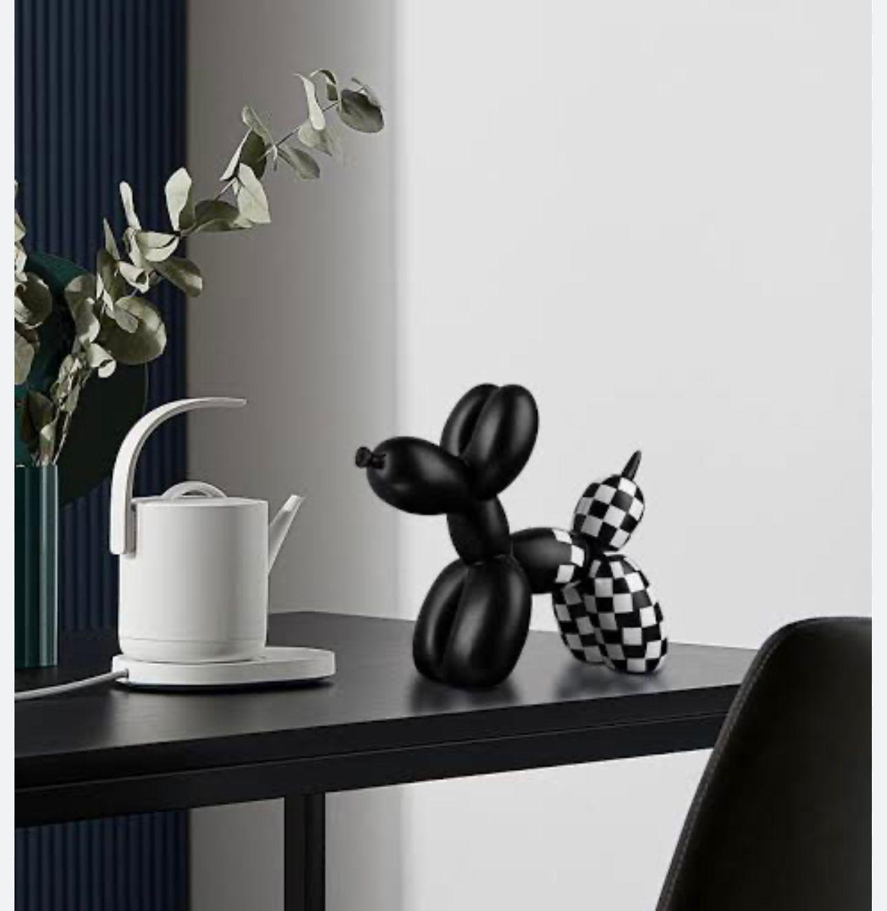Quirky Pop Balloon Dog