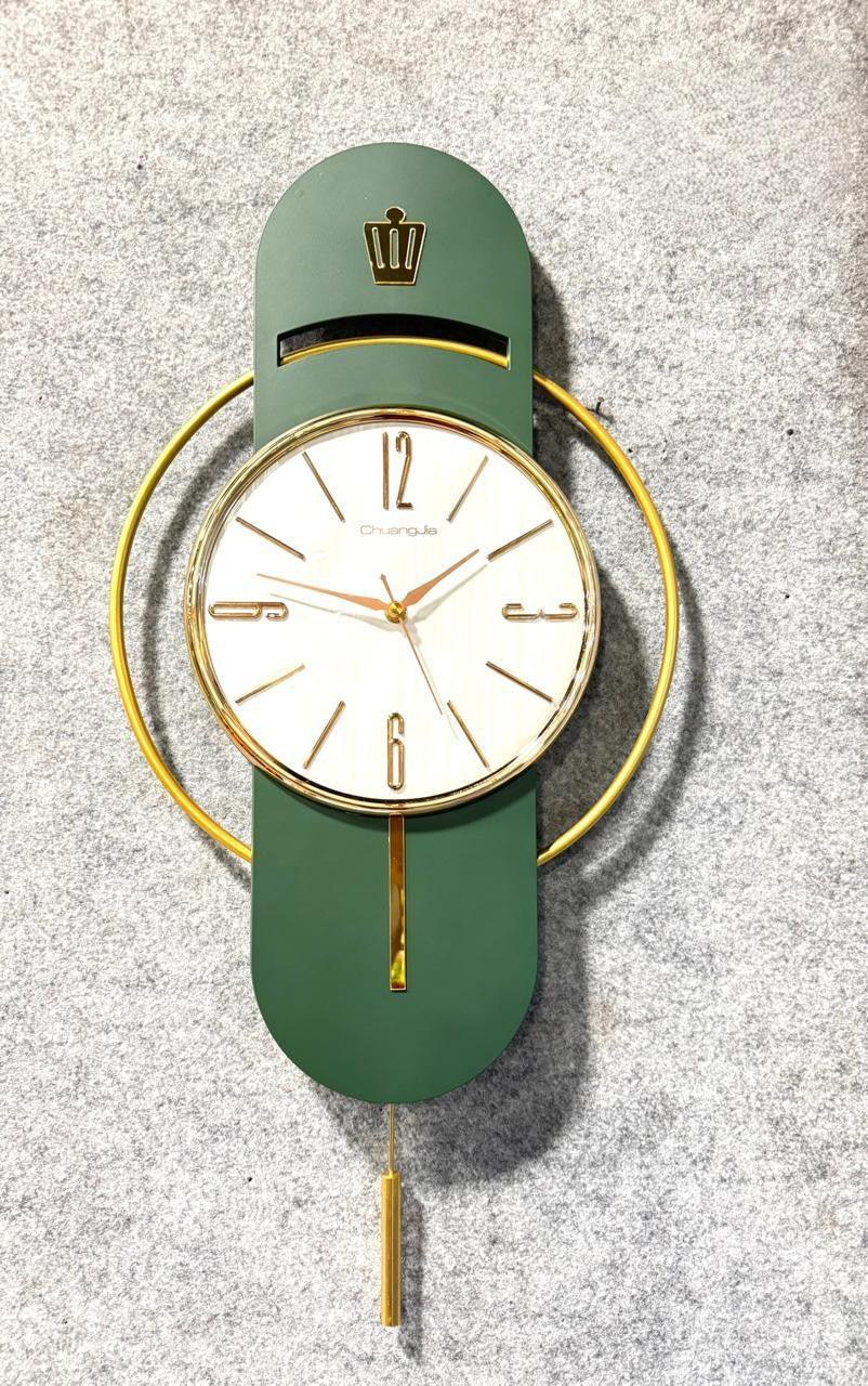 Metal Wall Clock Style 18