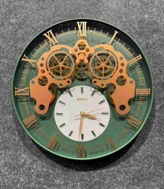 Luxury Metal Gear Clock Style 15