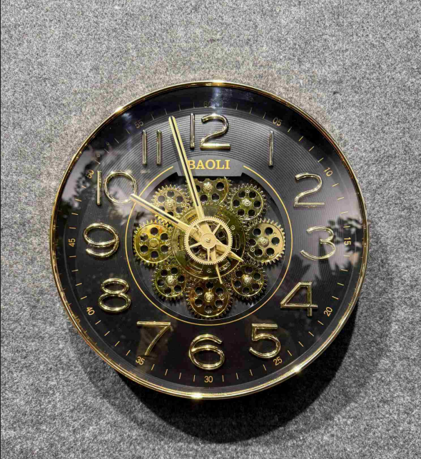 Luxury Metal Gear Clock Style 23