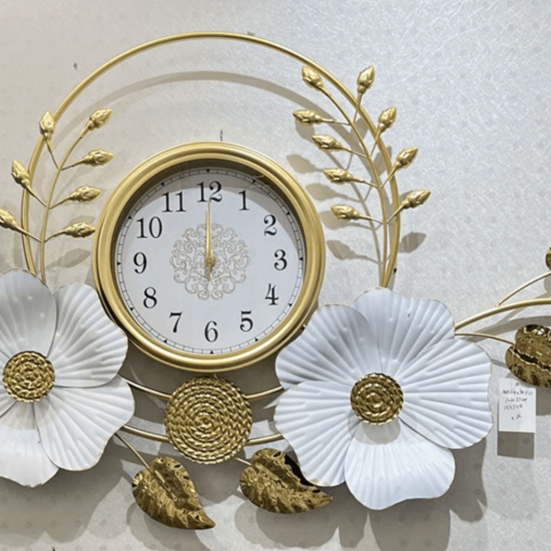 Metal Wall Clock Style 17