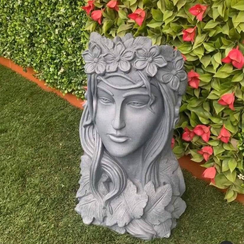 Roman Lady Planter