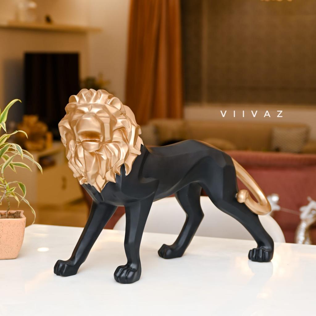 Eccentric & Elegant Lion Sculpture