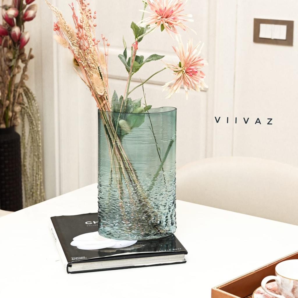 Curved Reflections Crystal Vase-VIIVAZ