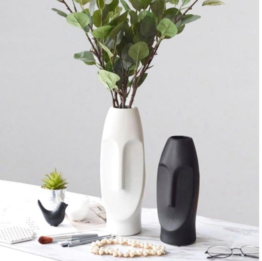 Volto Décor Vase - VASE WITH A SASS