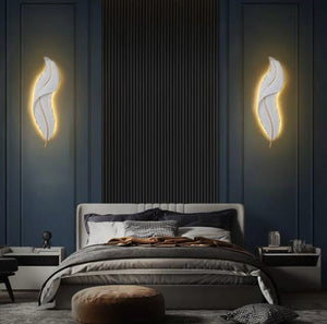 Well Crafted feather Wall Lamp