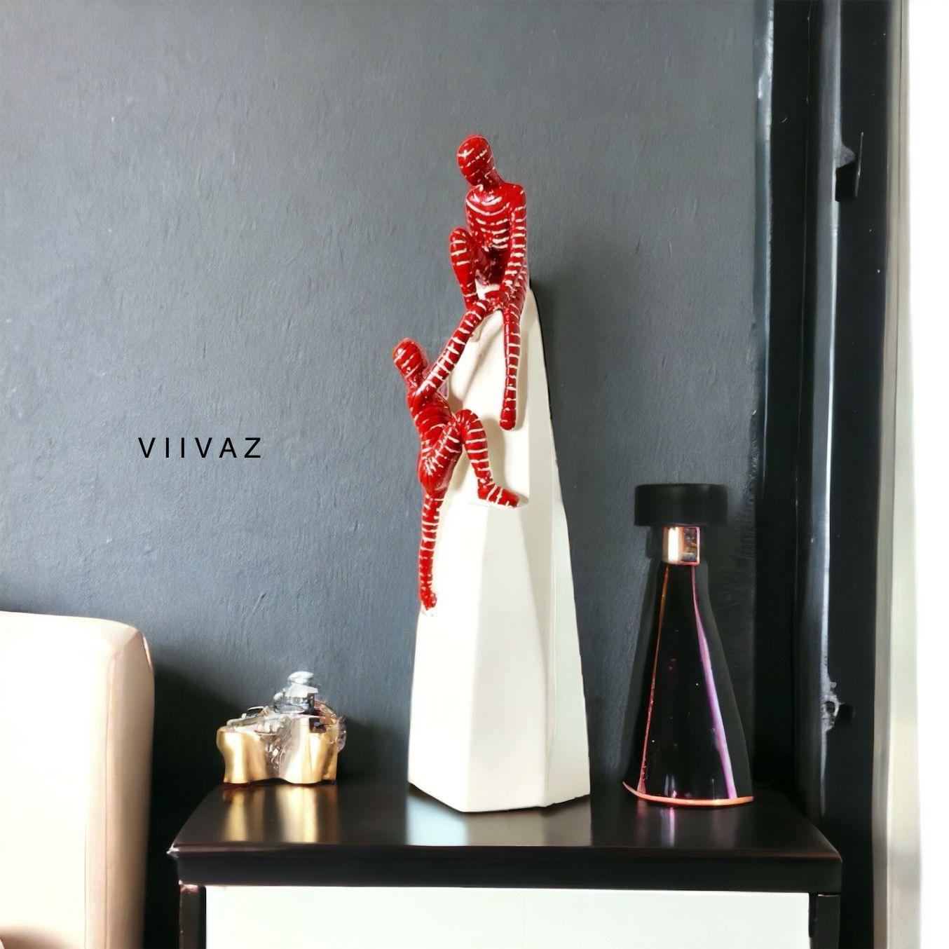 Patterned Couple Goals Figurine