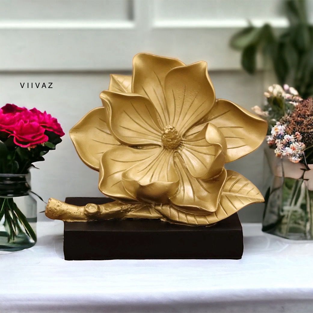 Vintage Lotus Flower Decor