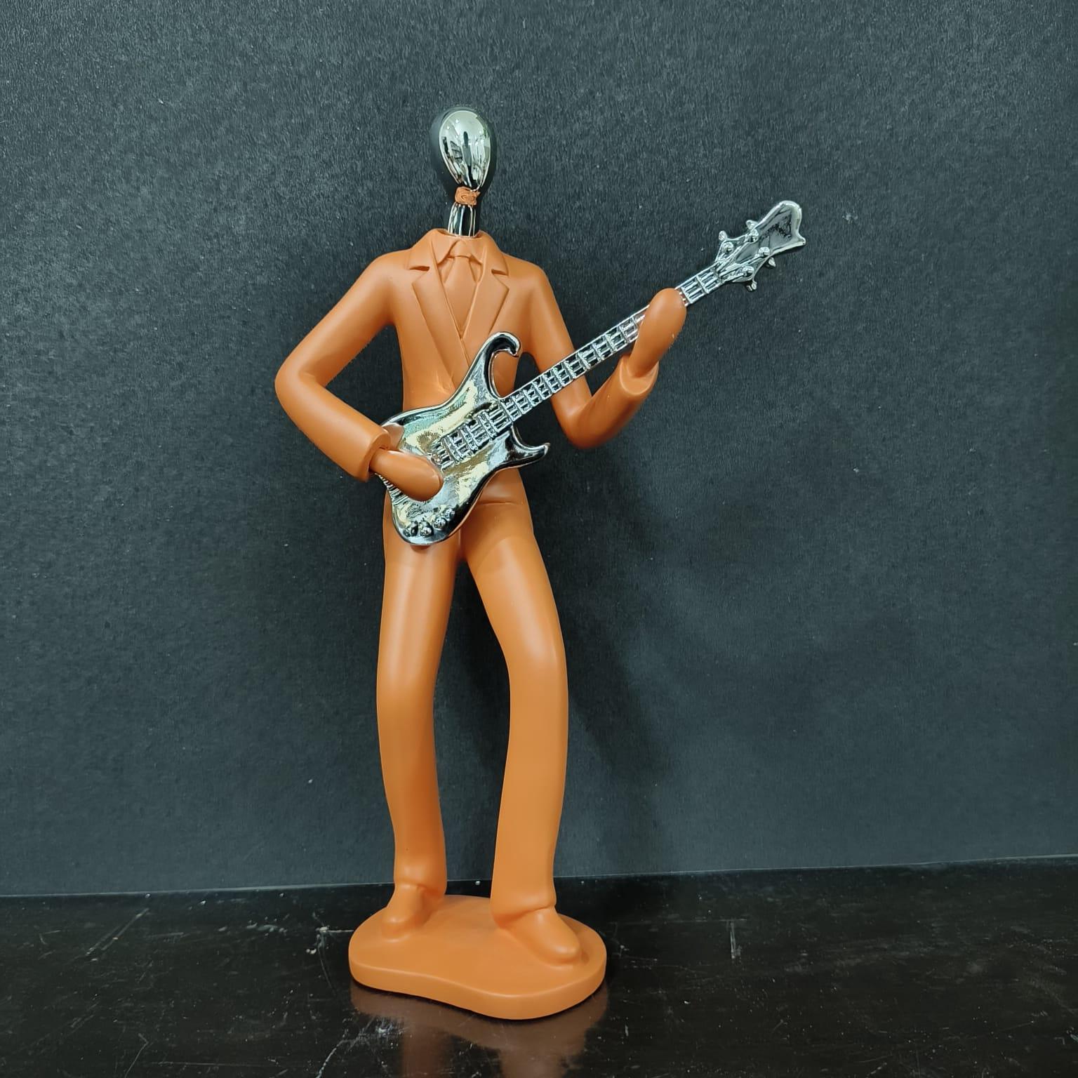 Musical Figurines - Musical Life