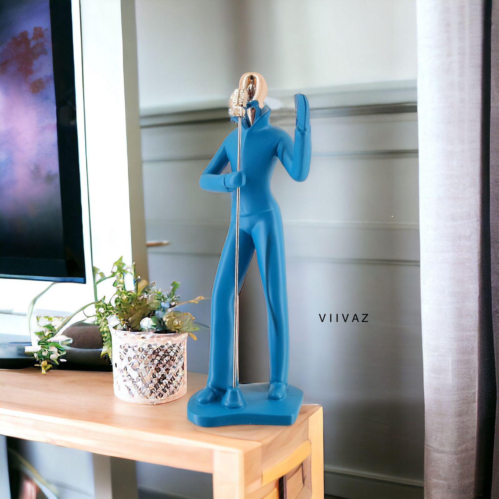 Musical Figurines - Musical Life