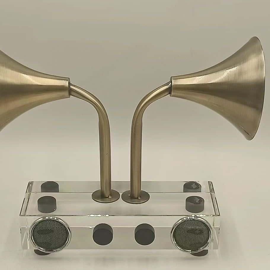 VINTAGE CRYSTAL RADIO SPEAKER