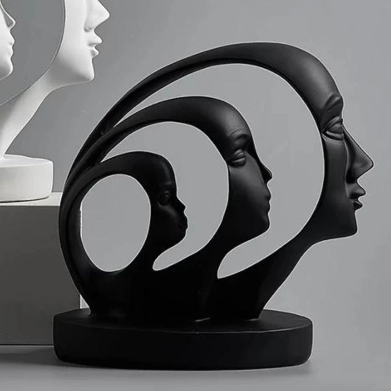 Ring Face Human Sculpture