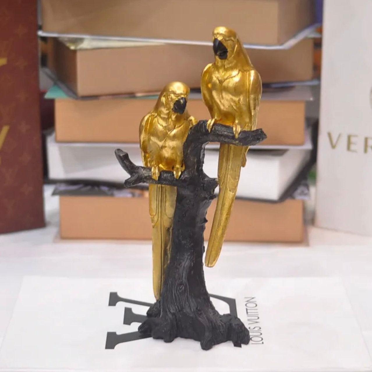 MODERN PARROT ART TREE STYLE 1