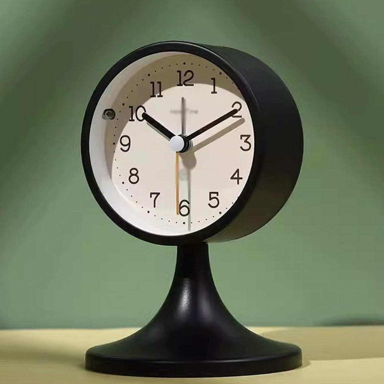 QUARTZ TABLE CLOCK STYLE 1