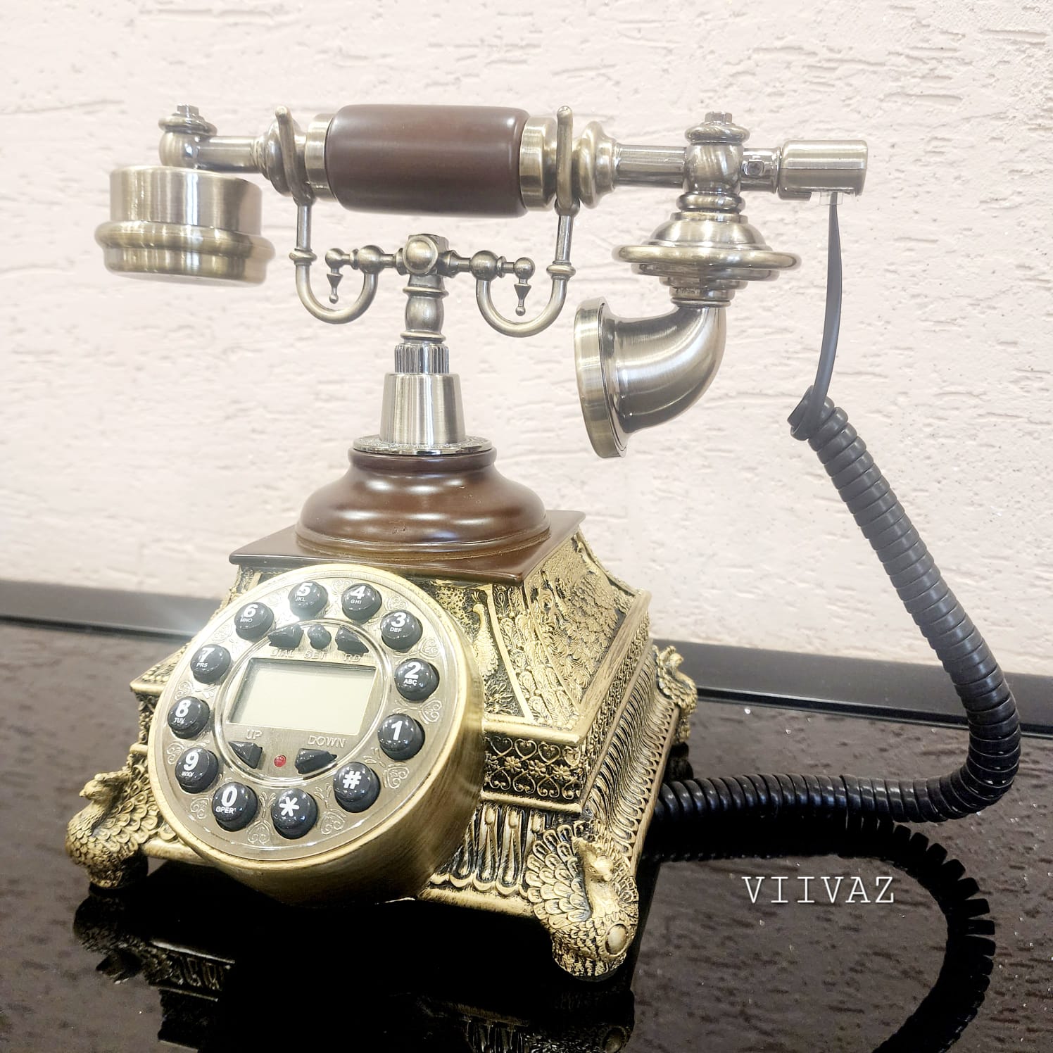 VINTAGE ROYAL TELEPHONE DECOR STYLE 4