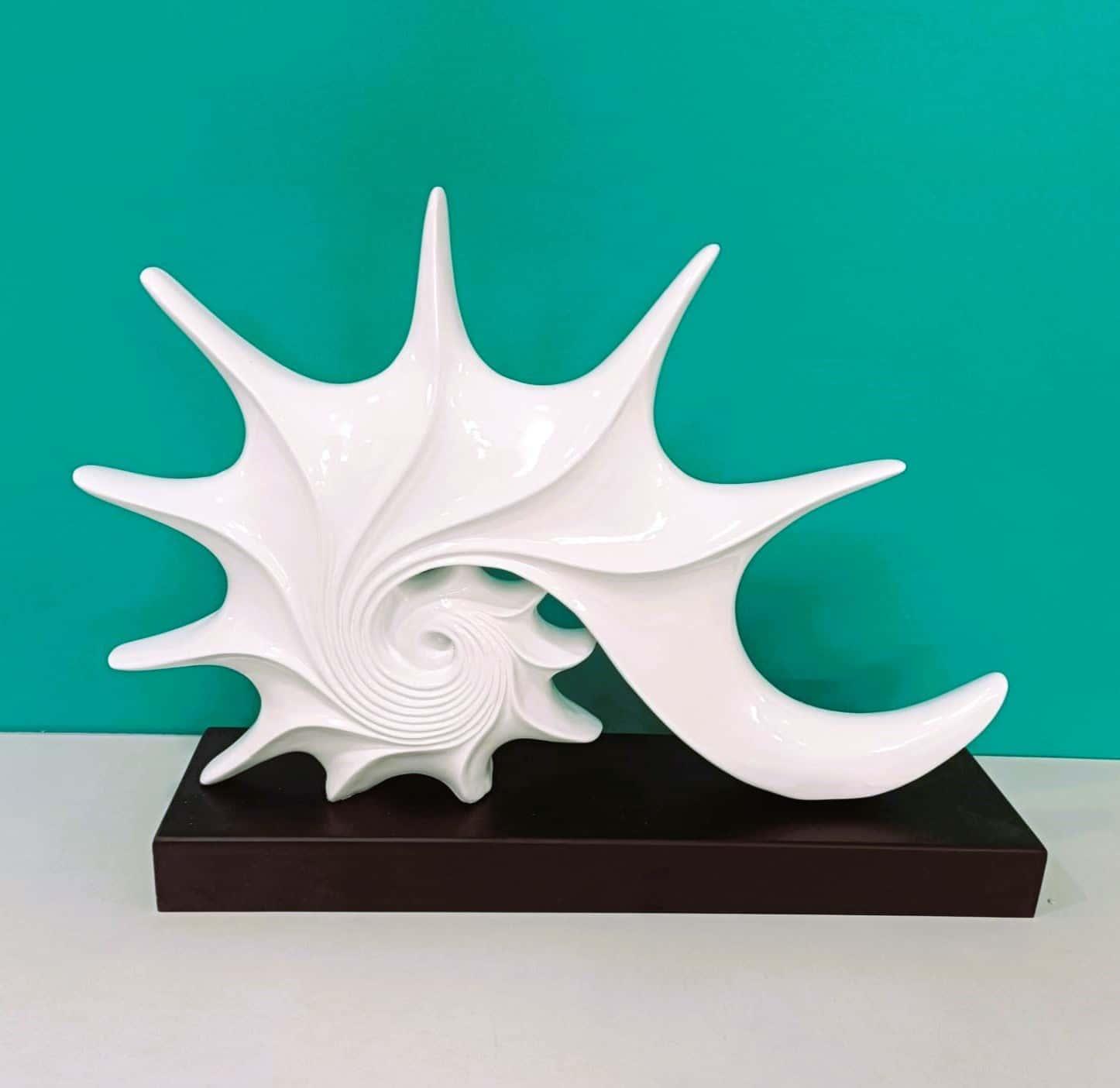 SHELL DECOR SCULPTURE