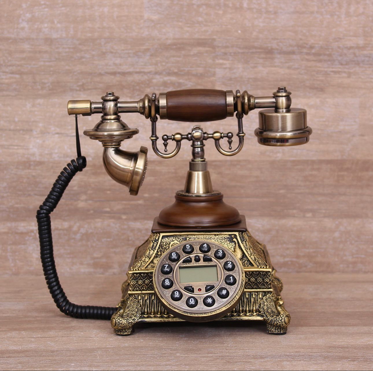 VINTAGE ROYAL TELEPHONE DECOR STYLE 4