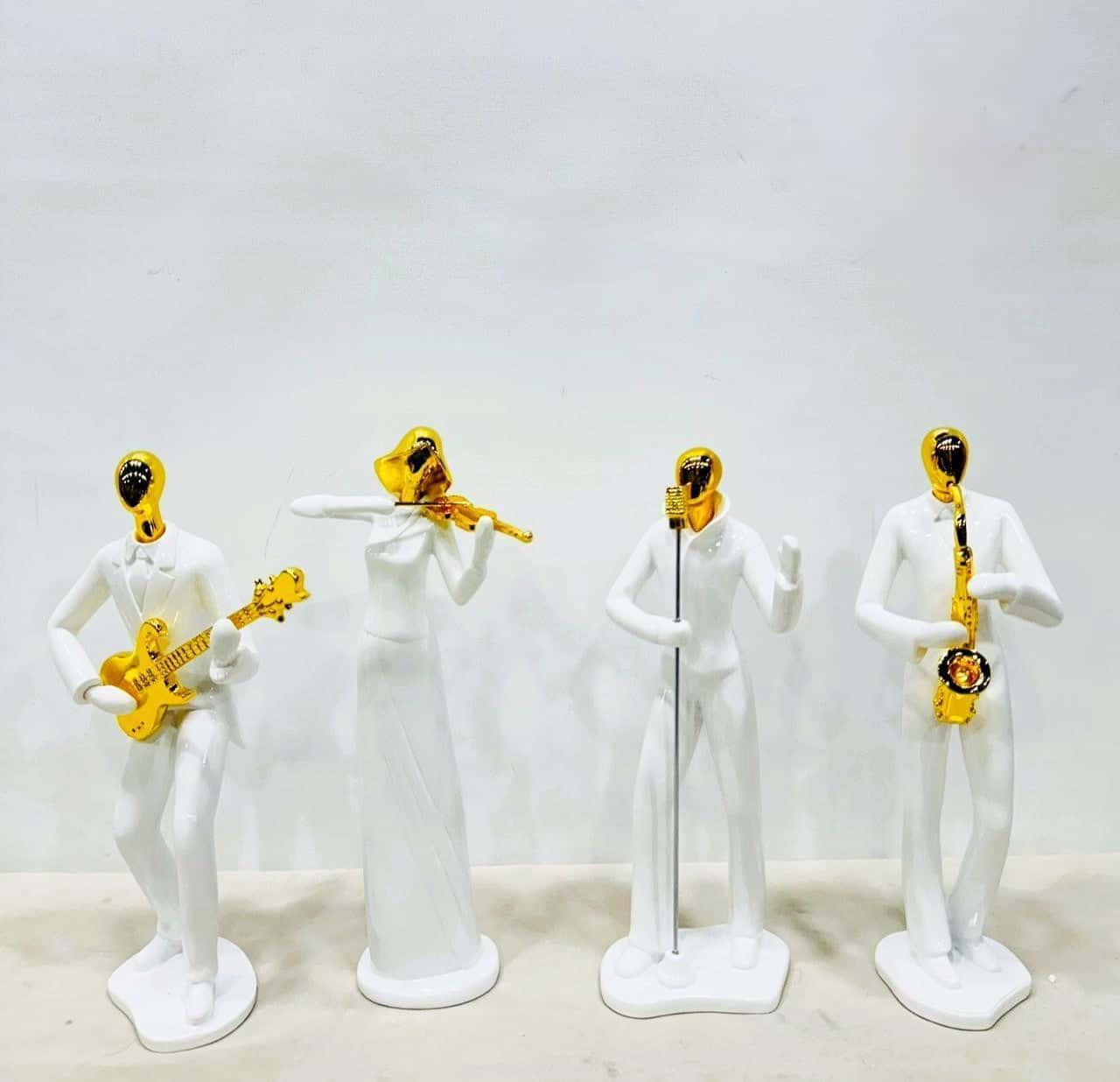 Musical Figurines - Musical Life