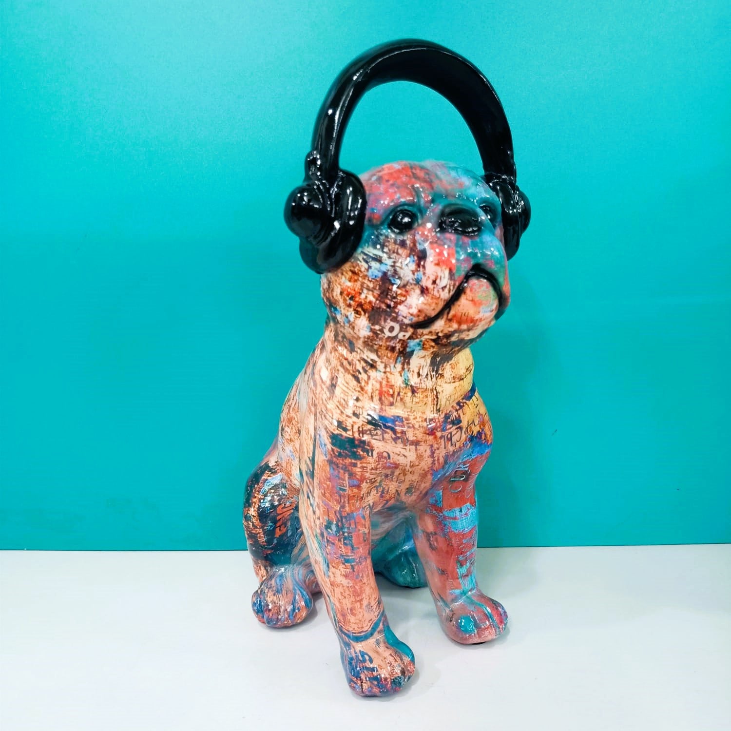 ABSTRACT GRAFFITI DOG WITH HEADPHONE STYLE 3