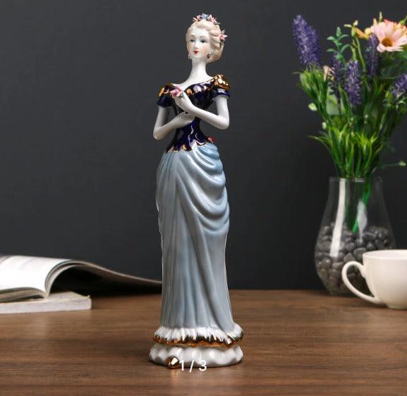 Victorian Lady - Wanderlust Girl Style 8