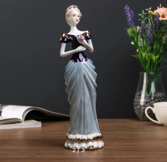 Victorian Lady - Wanderlust Girl Style 8