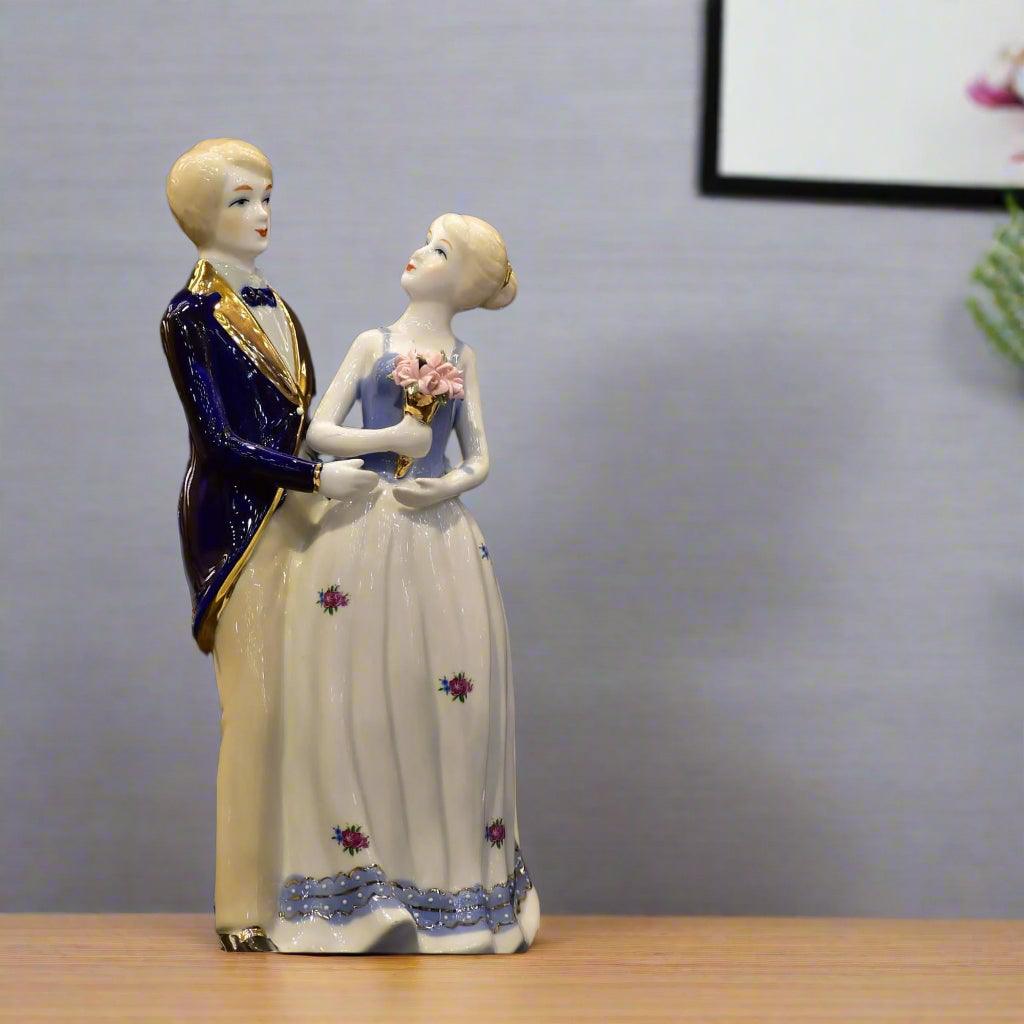 Victorian Wanderlust Couple Decor Style 1