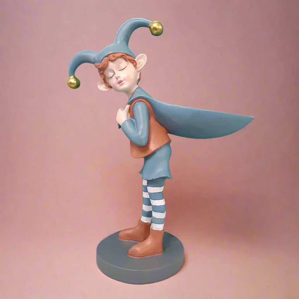 Ms Daisy with storage holder