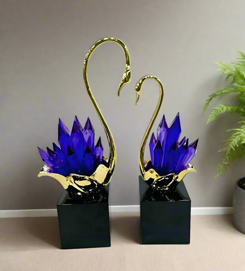 Elegant Crystal Swan Decor