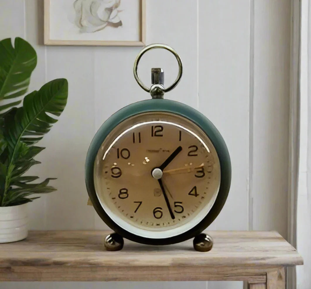 TABLE CLOCK STYLE 7