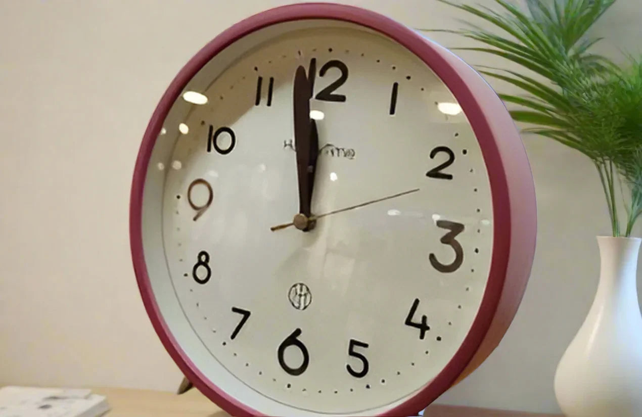 TABLE CLOCK STYLE 11