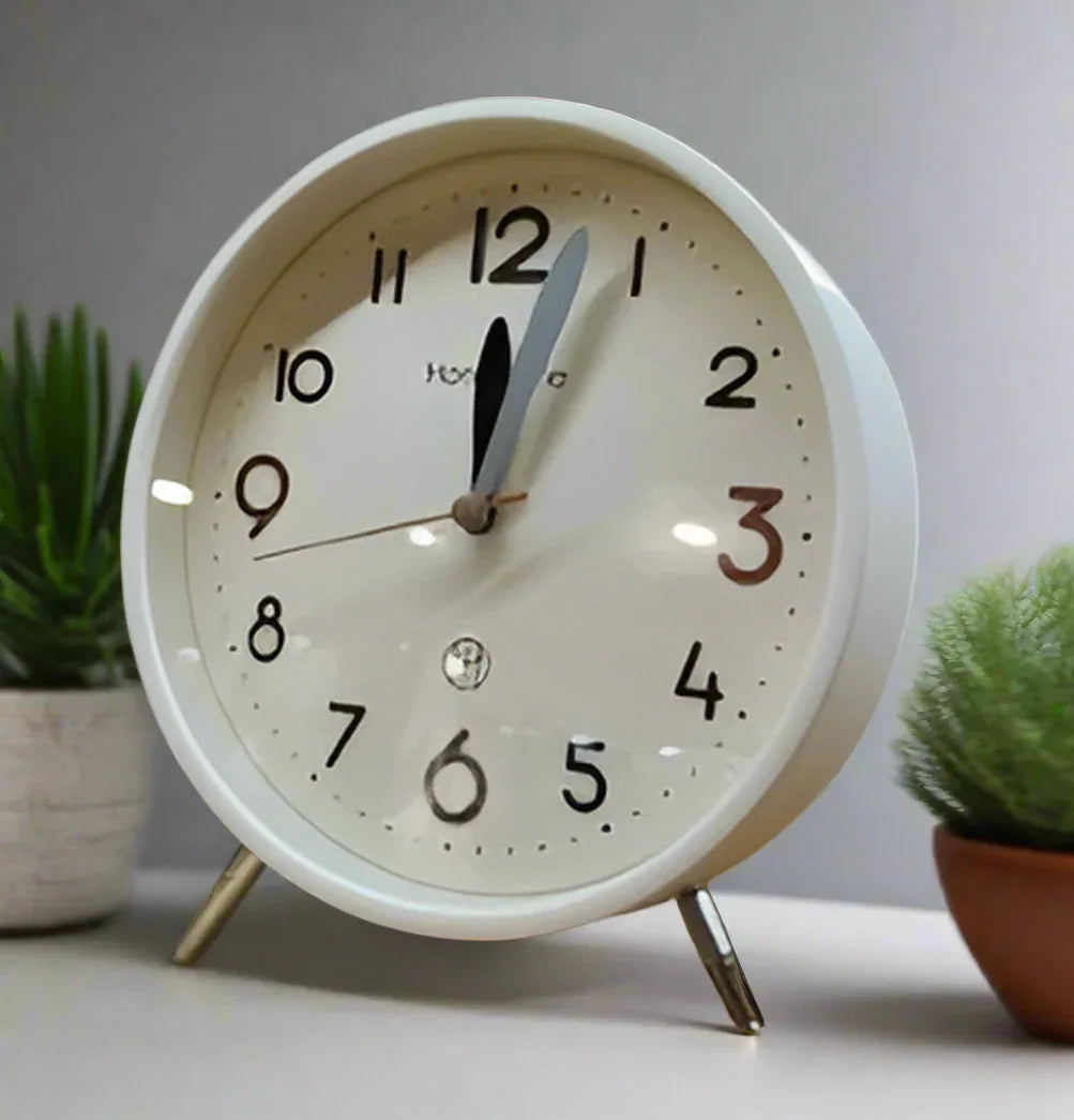 TABLE CLOCK STYLE 11