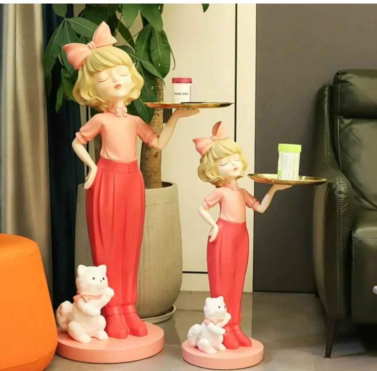 Ms Eva Humanoid Girl Tray Holder