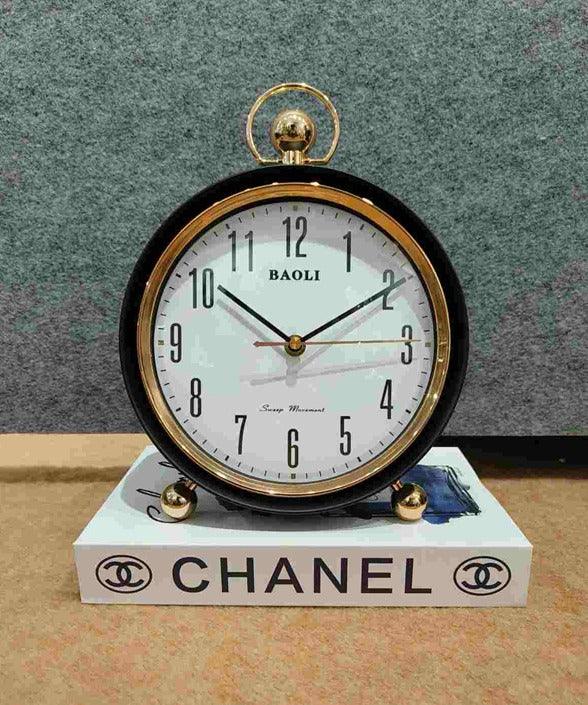 TABLE CLOCK STYLE 16