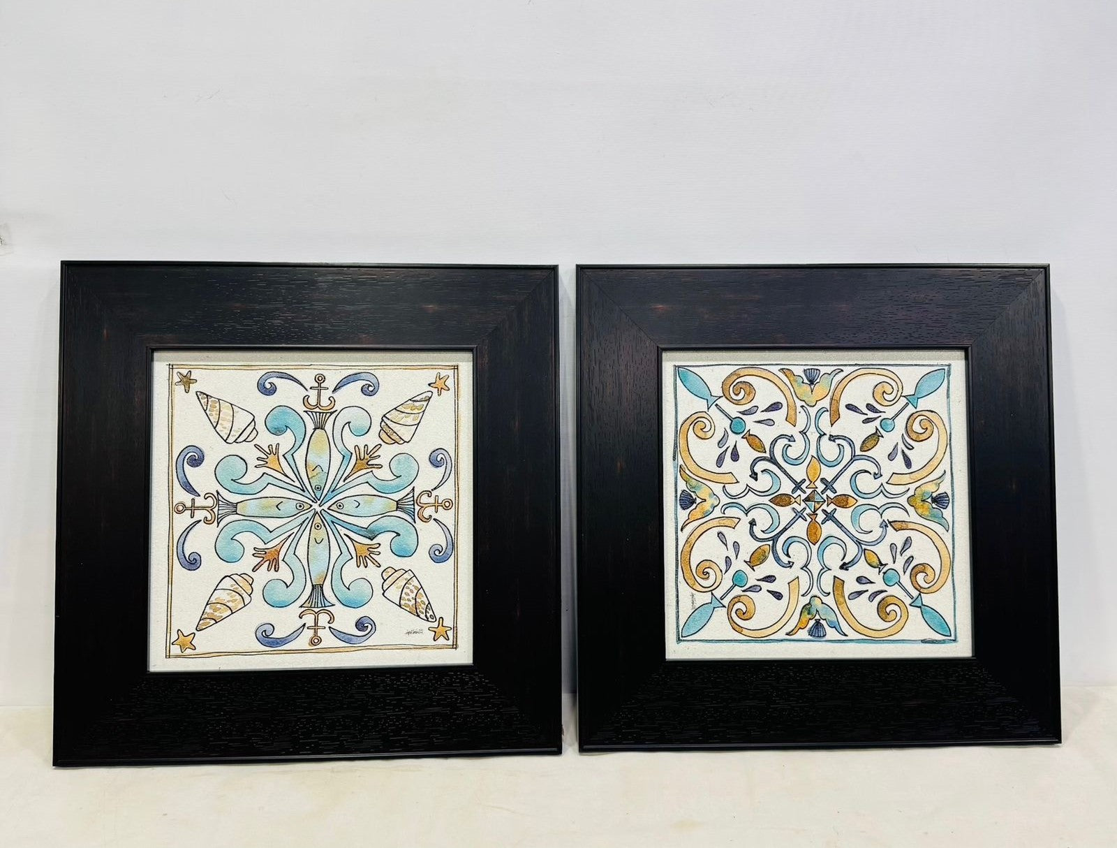 Elegant Ornamental Pattern Wall Art Frame Set – Classic Motif Design (2 Piece Set)