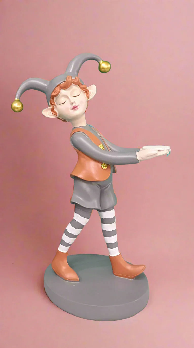 Ms Daisy clapping in joy