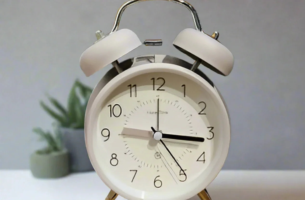 TABLE CLOCK STYLE 6