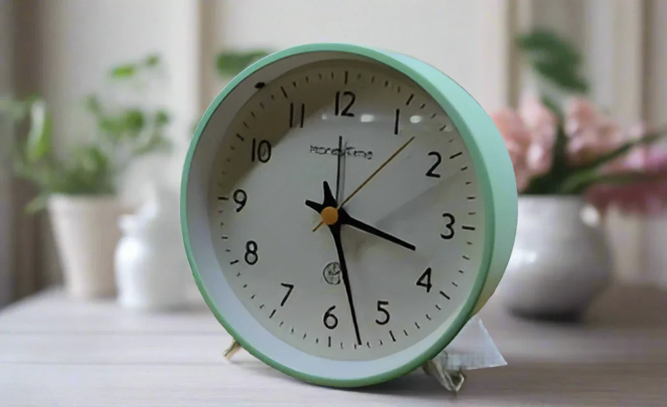 TABLE CLOCK STYLE 10