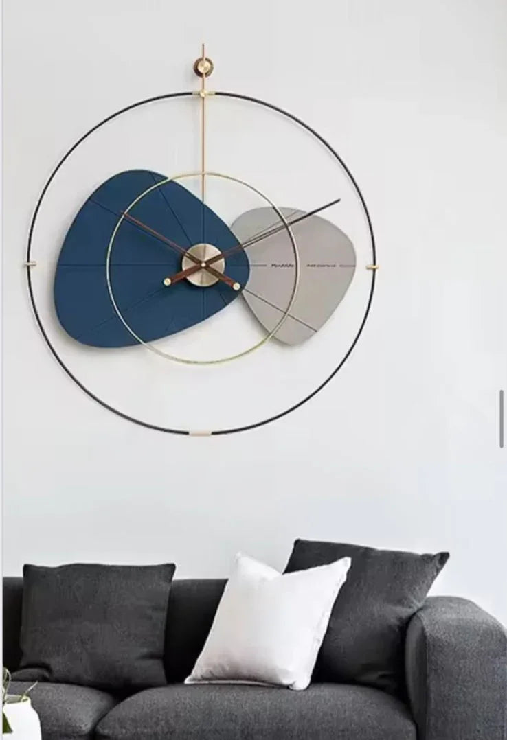 LUXURIOUS CLOCK - MODERN PETAL STYLE 4