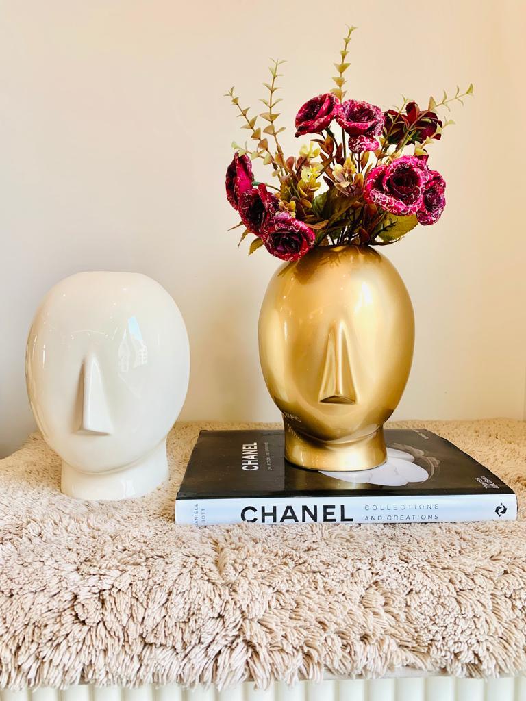 Adorable Human Face Vases