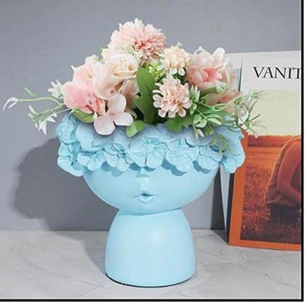 Adorable Tiara Vases