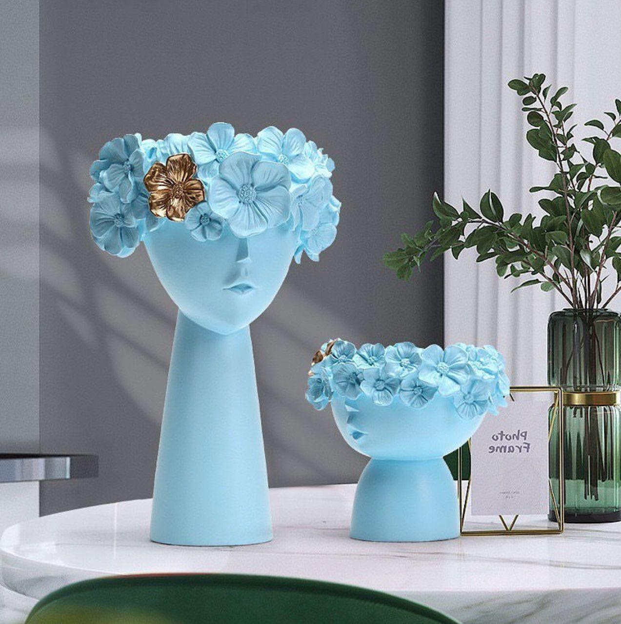 Adorable Tiara Vases
