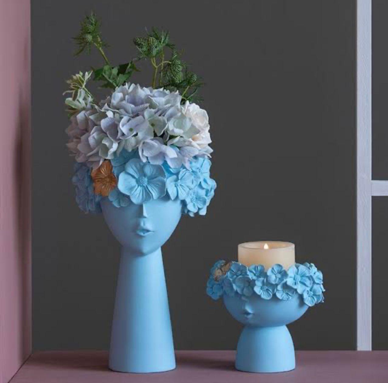 Adorable Tiara Vases