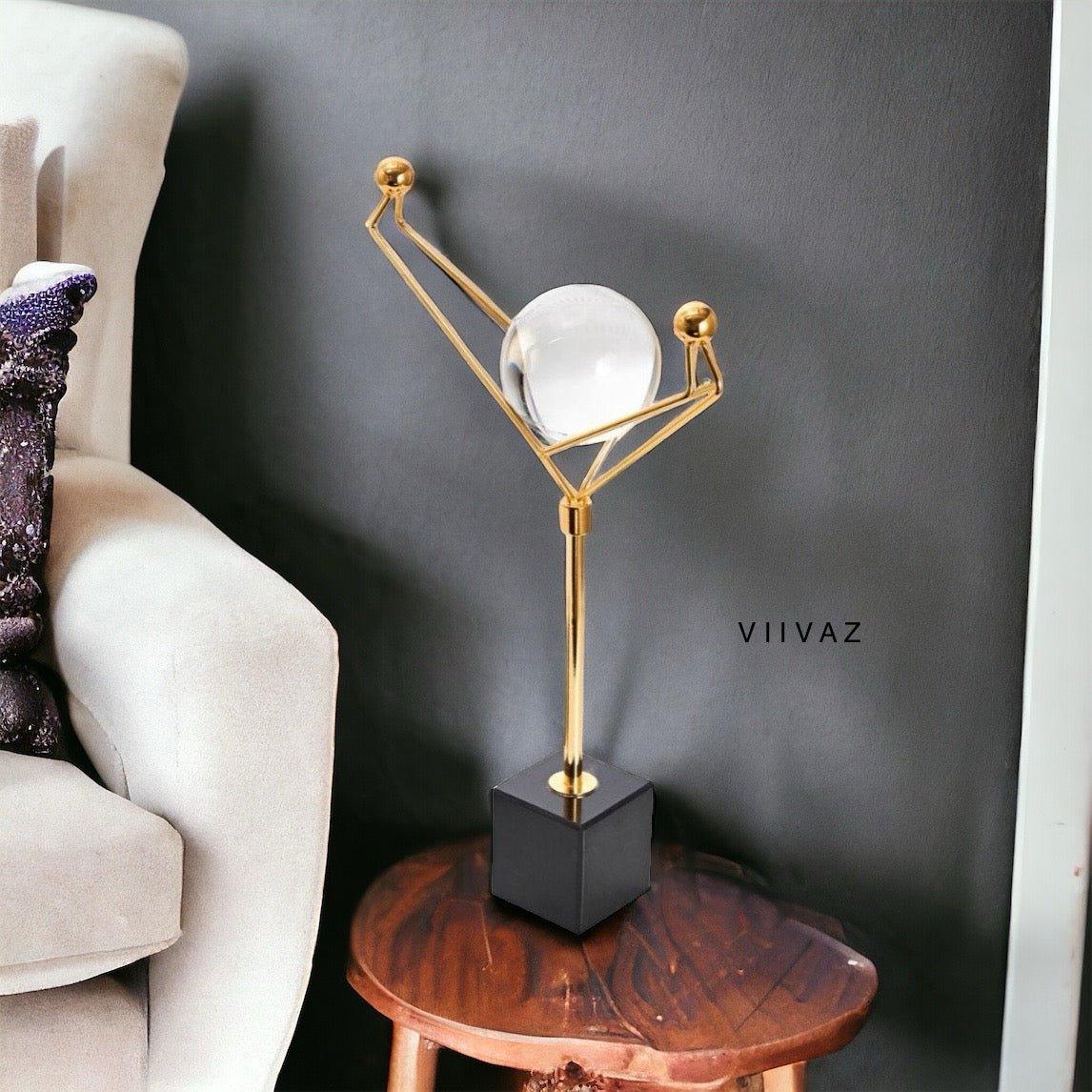 ARTISTIC METALIC STAND WITH CRYSTAL BALL