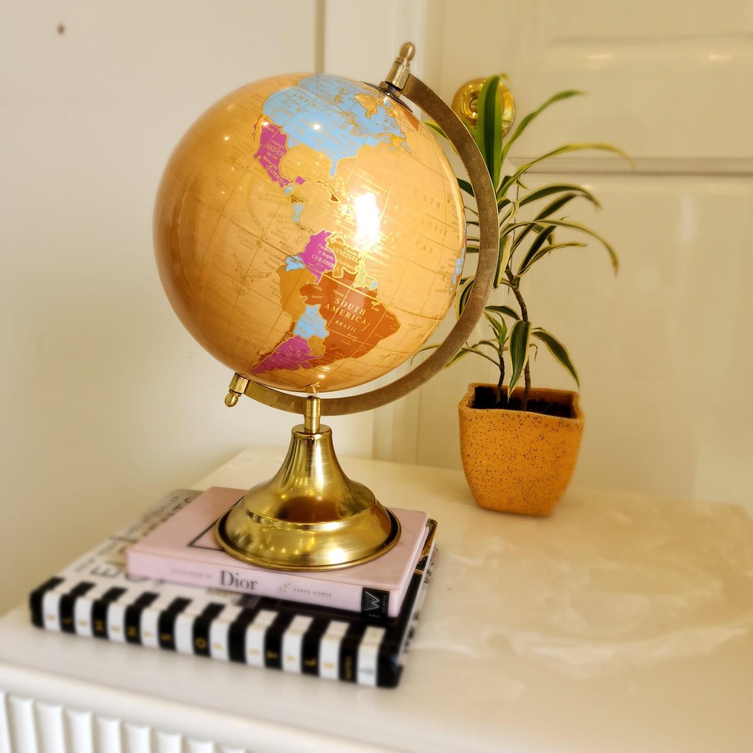 Brazil Laminated Golden Globe