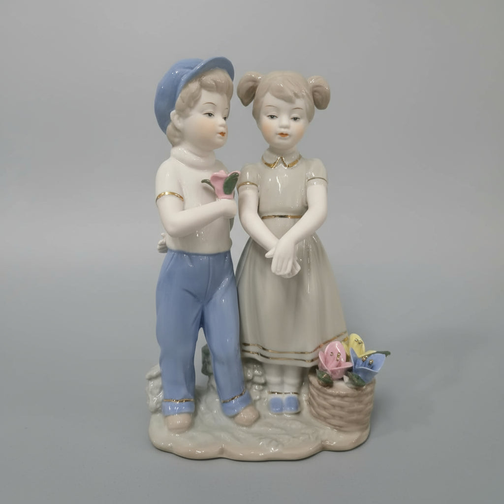 Victorian Wanderlust Couple Decor - Style 2