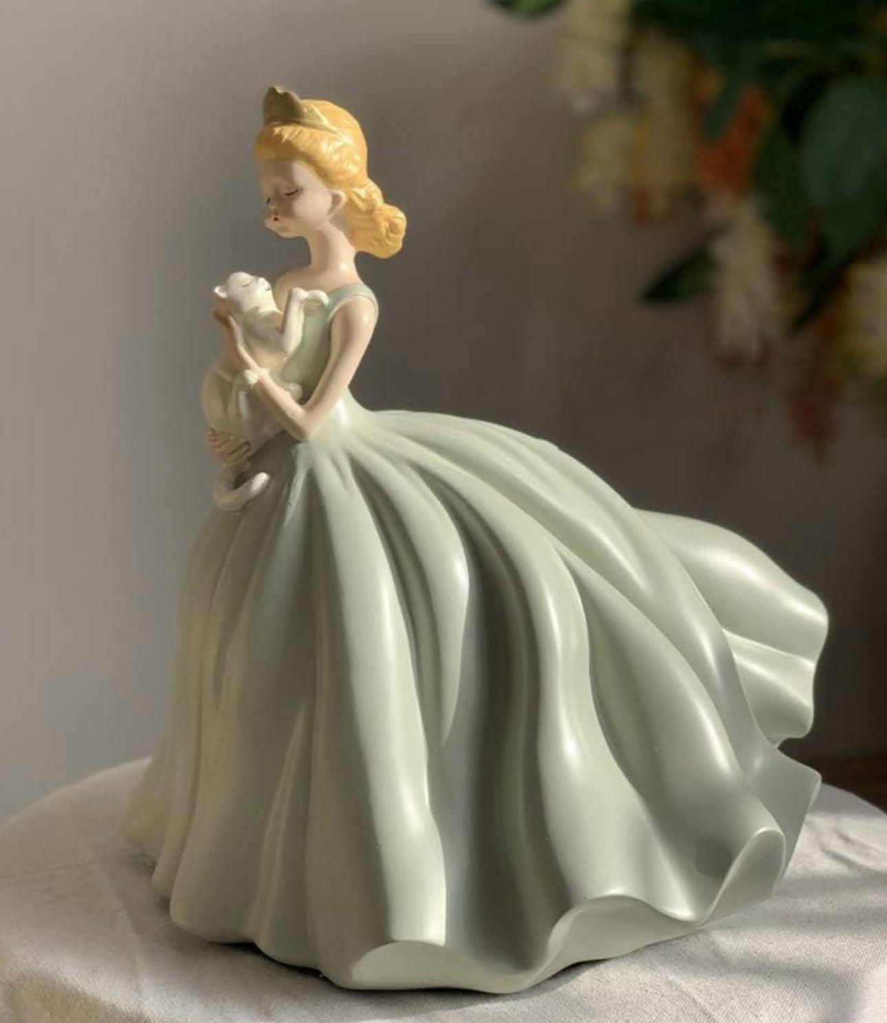 Charming Princess with Cat