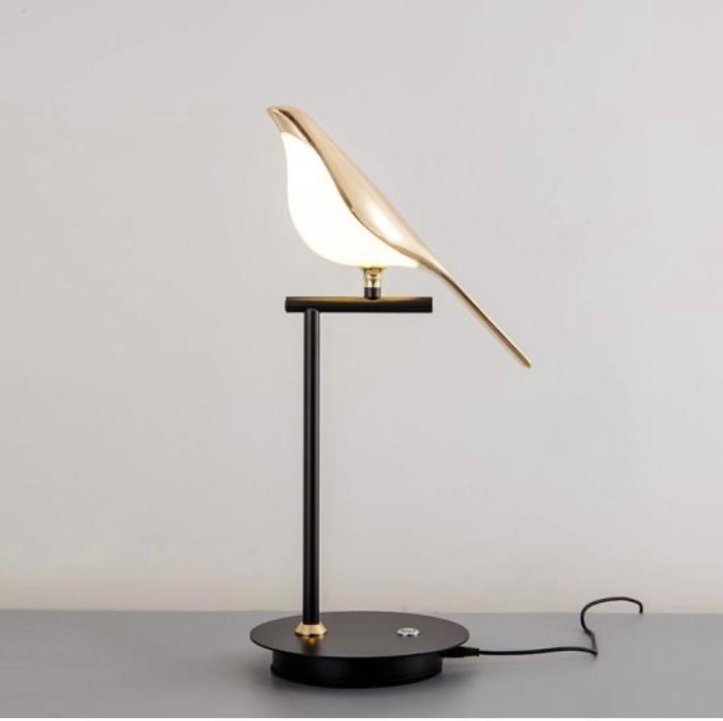 Chirping Sparrow Lamp
