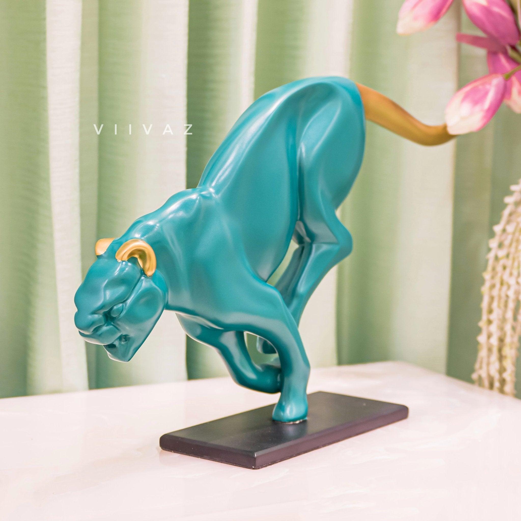 Chivalrous Cougar Sculpture - Curtsied Creature